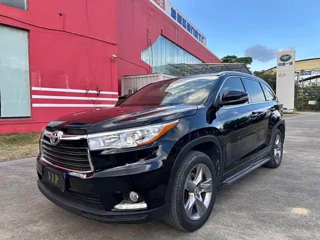 Toyota Highlander 2016