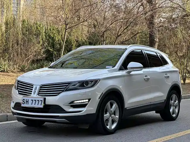 Lincoln Lincoln MKC 2016