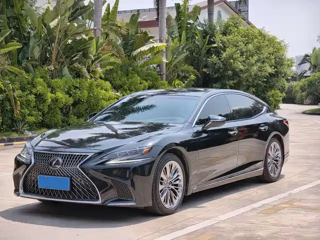 Lexus Lexus LS 2018
