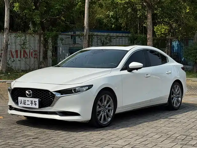 Mazda Mazda3 Axela 2021