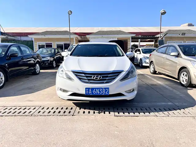 Hyundai Sonata 2013