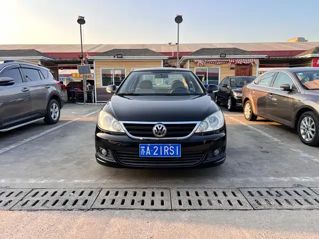 Volkswagen Lavida 2013