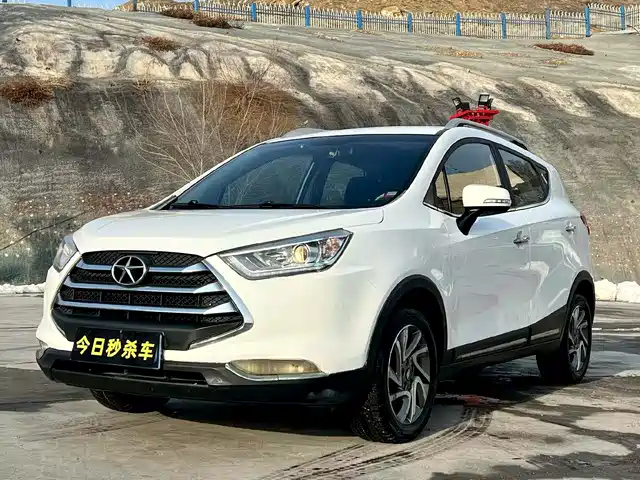 JAC Motors Refine S3 2015