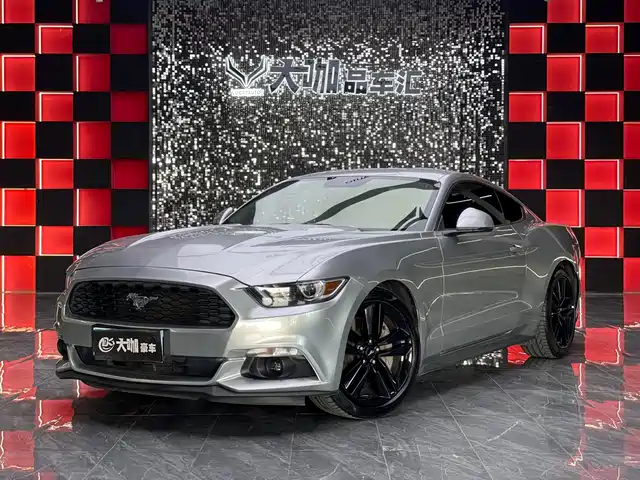Ford Mustang 2015