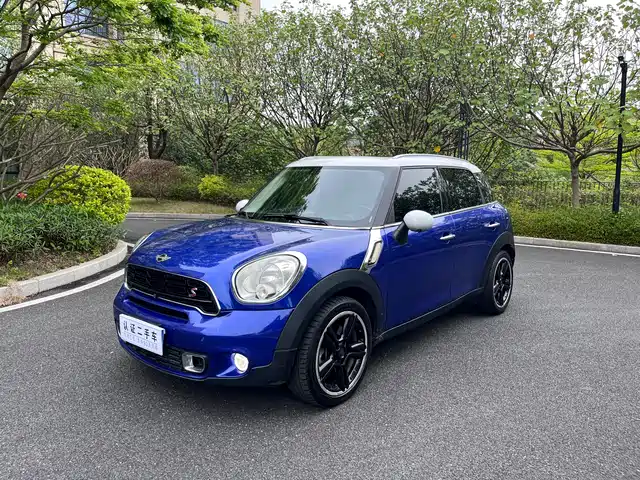MINI MINI COUNTRYMAN 2014