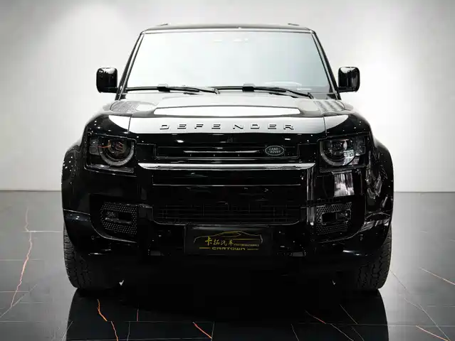 Land Rover Land Rover Defender 2021