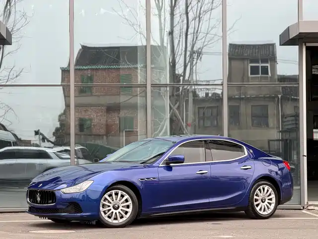 Maserati Ghibli 2013