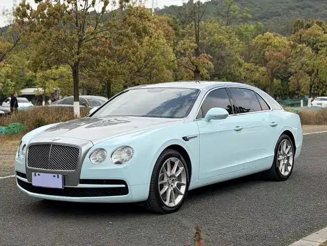 Bentley Flying Spur 2018