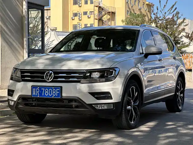 Volkswagen Tiguan L 2019