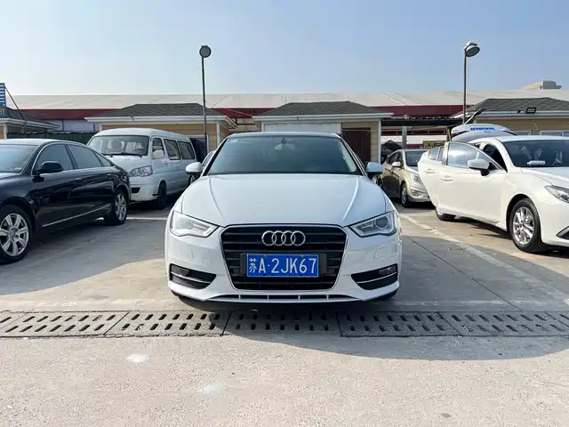 Audi Audi A3 2015
