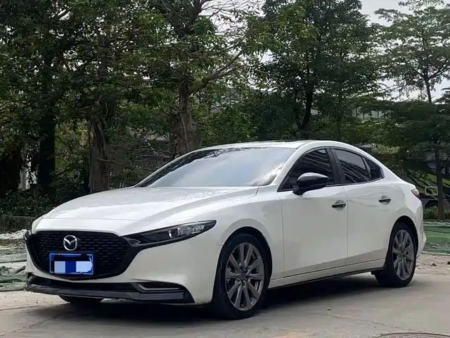Mazda Mazda3 Axela 2021
