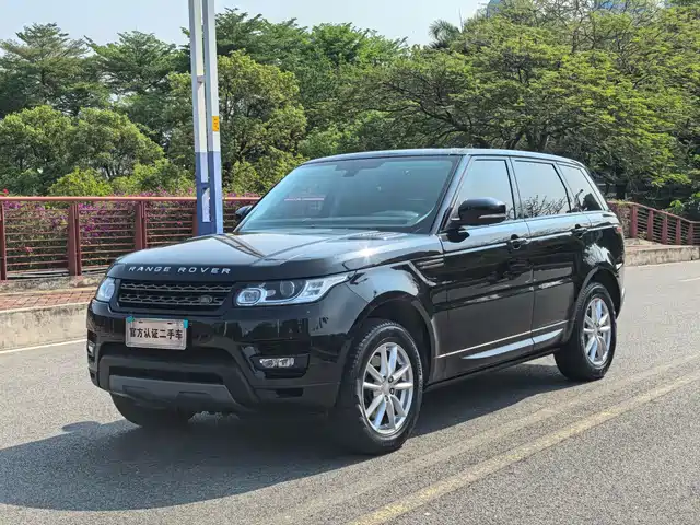 Land Rover Range Rover Sport 2015