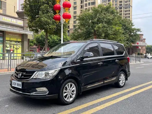 Baojun Baojun 730