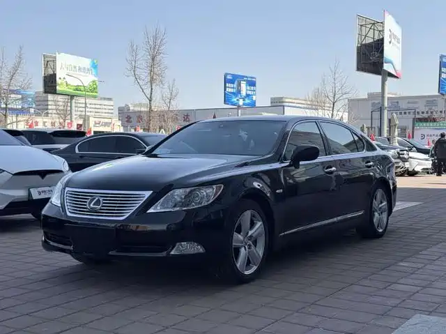 Lexus Lexus LS 2008