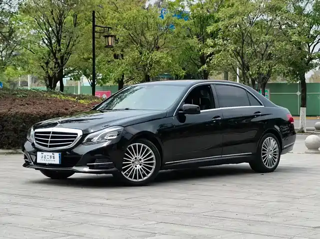 Mercedes-Benz Mercedes-Benz E-Class 2015