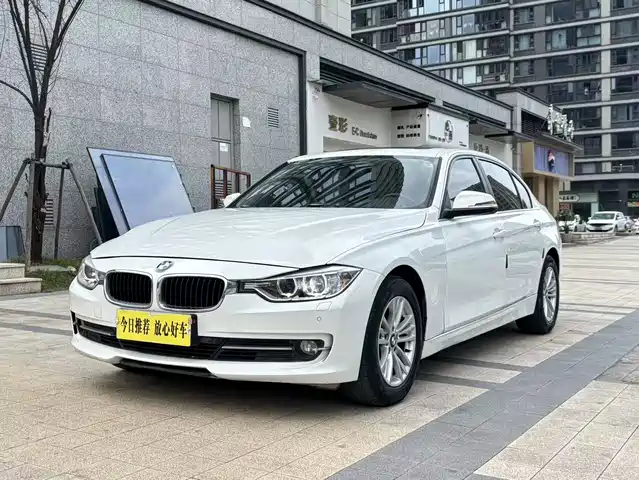 BMW BMW 3 Series 2012