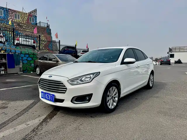 Ford Ford Escort 2016