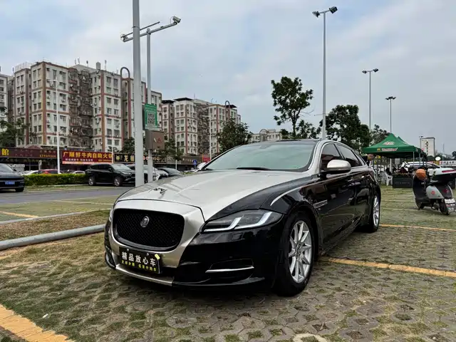 Jaguar Jaguar XJ 2011