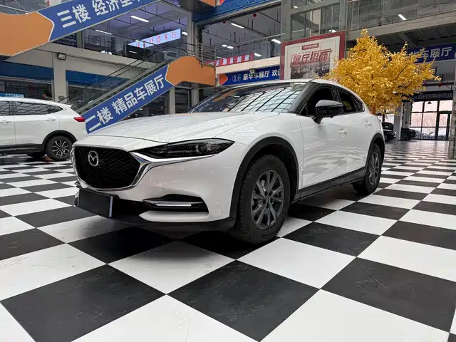 Mazda Mazda CX-4 2023