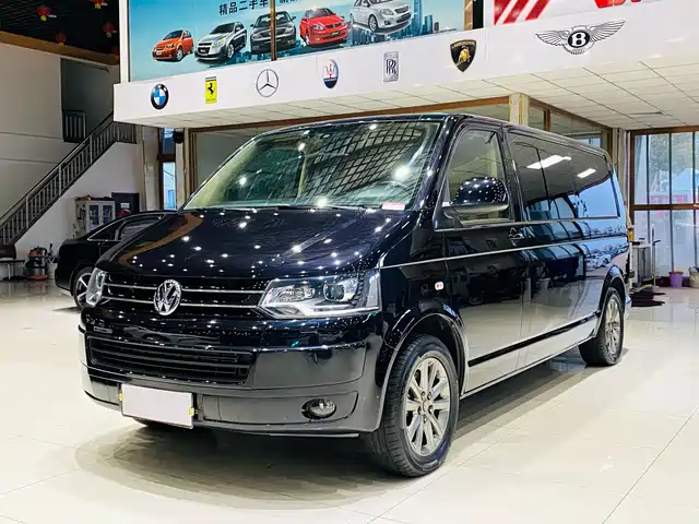 Volkswagen Caravelle 2015