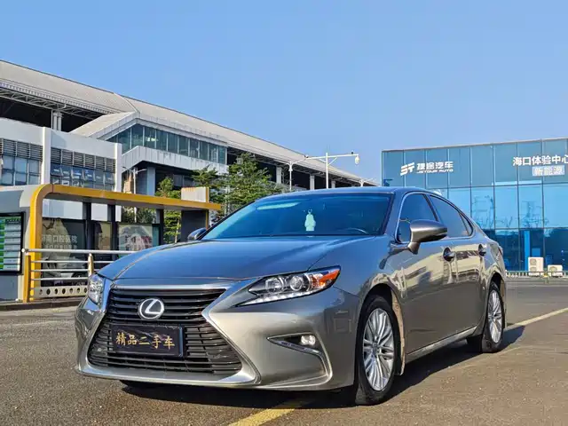 Lexus Lexus ES 2016