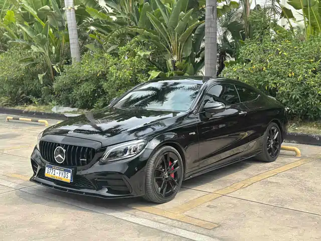 Mercedes-Benz Mercedes-Benz C-Class AMG 2020