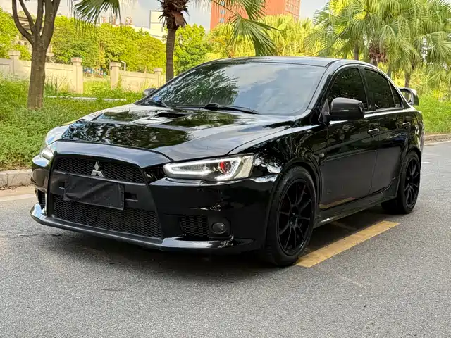 Mitsubishi Lancer EX 2014