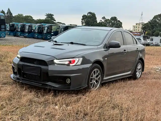 Mitsubishi Lancer EX 2012