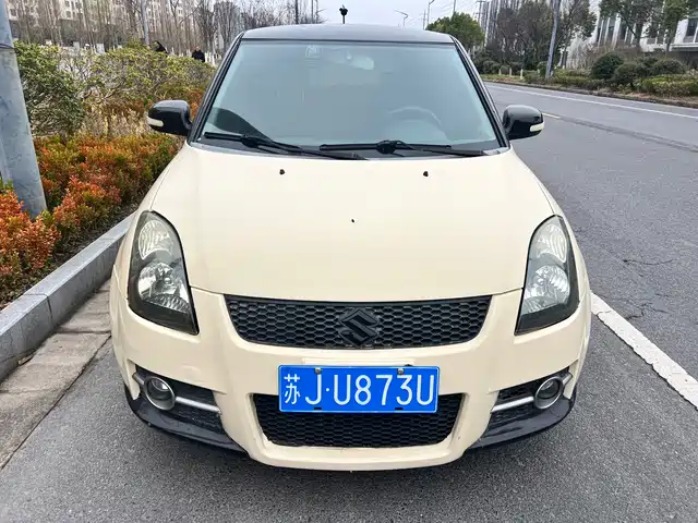 Suzuki Swift 2012