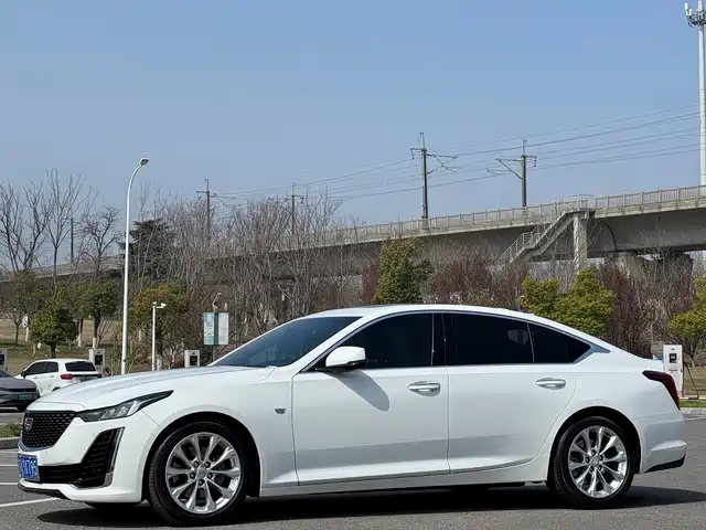 Cadillac Cadillac CT5 2022