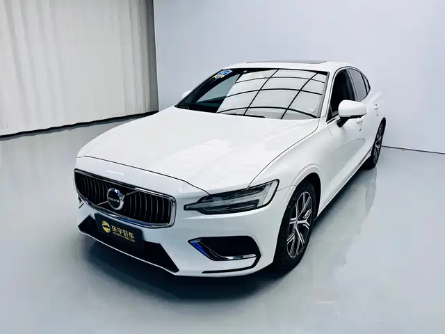 Volvo Volvo S60 2023