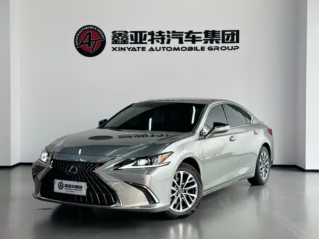 Lexus Lexus ES 2023