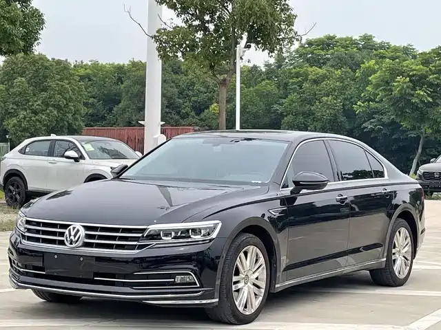 Volkswagen Volkswagen Phideon 2017