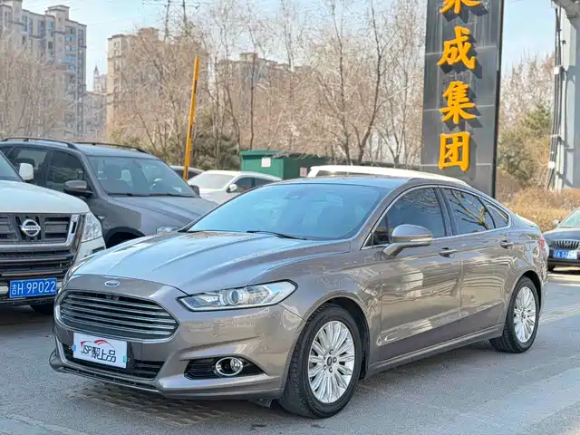 Ford Mondeo 2015