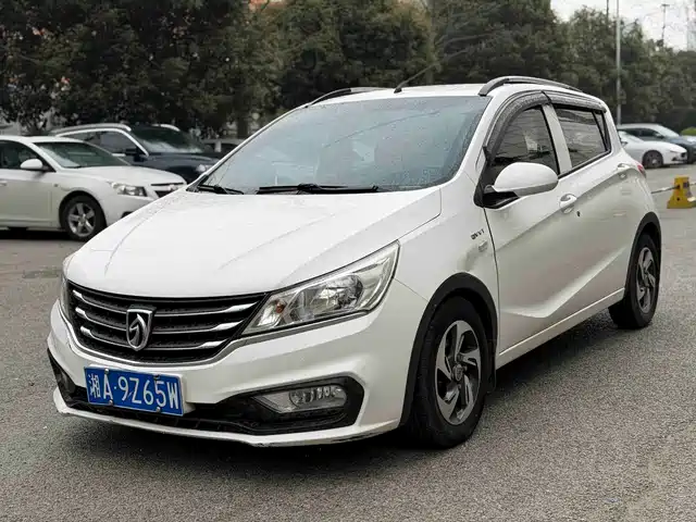 Baojun Baojun 310 2018