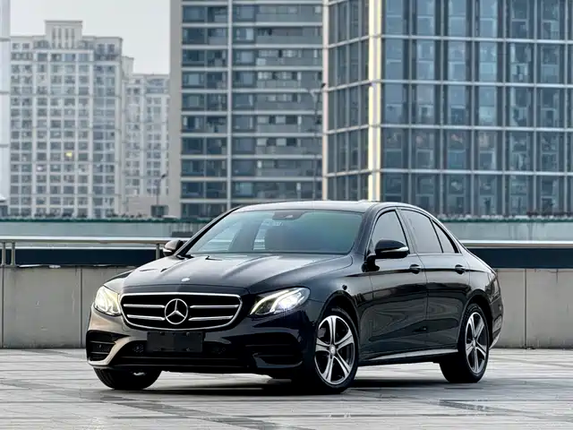 Mercedes-Benz Mercedes-Benz E-Class 2017