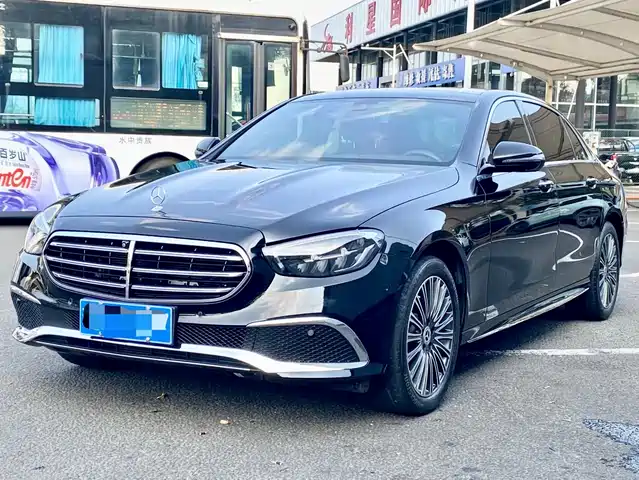 Mercedes-Benz Mercedes-Benz E-Class 2023
