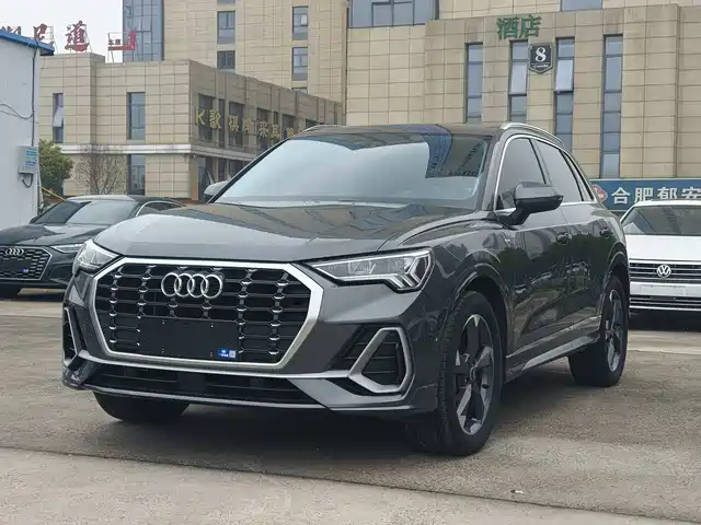 Audi Audi Q3 2022