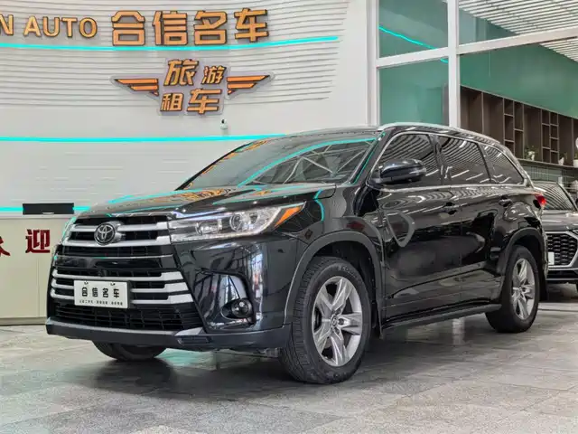 Toyota Highlander 2021