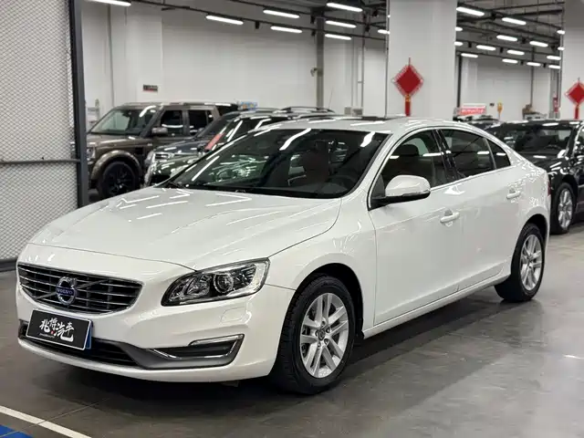 Volvo Volvo S60 2017