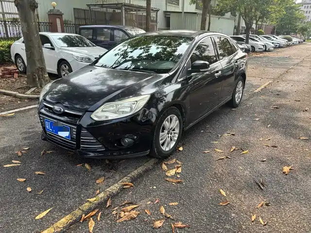 Ford Focus 2014