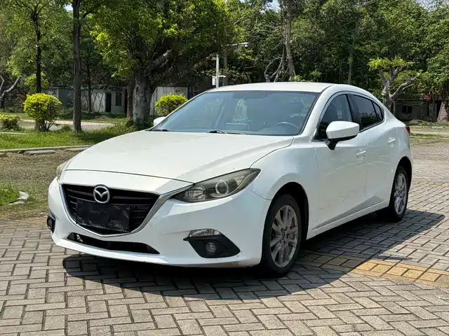 Mazda Mazda3 Axela 2016