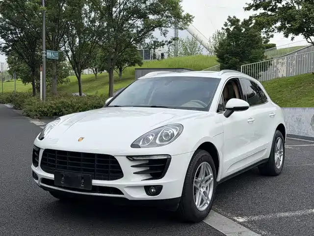Porsche Macan 2016