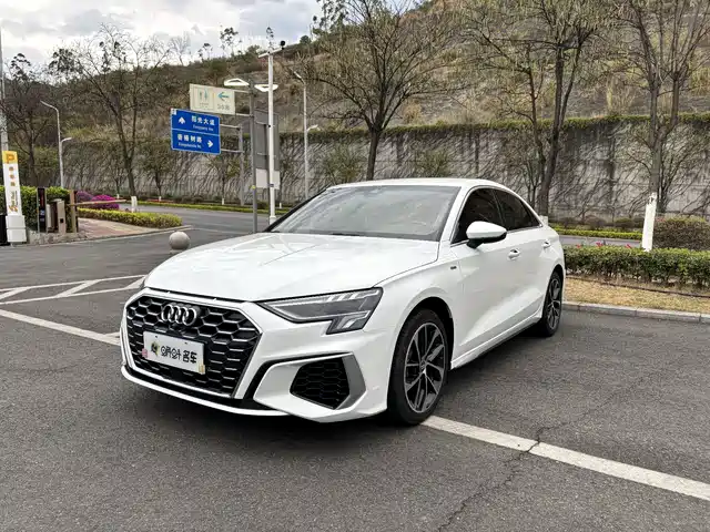 Audi Audi A3 2021