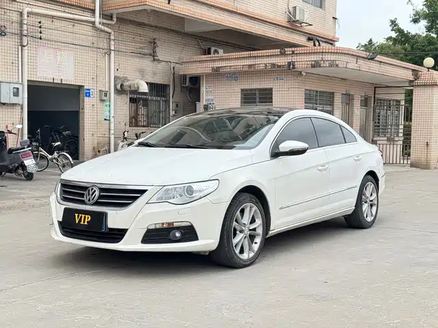 Volkswagen FAW-Volkswagen CC 2011