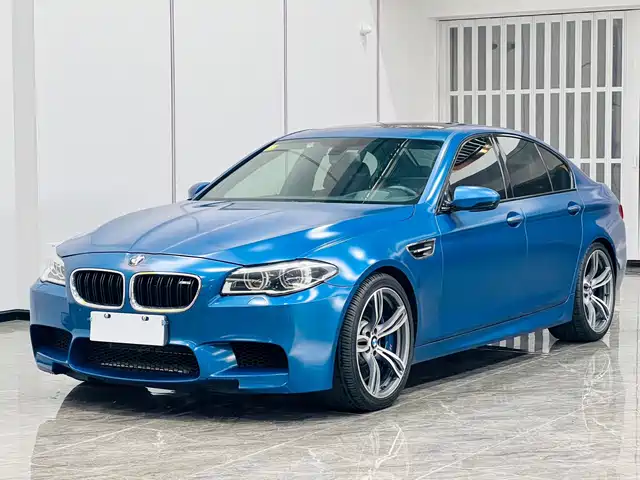 BMW BMW M5 2015