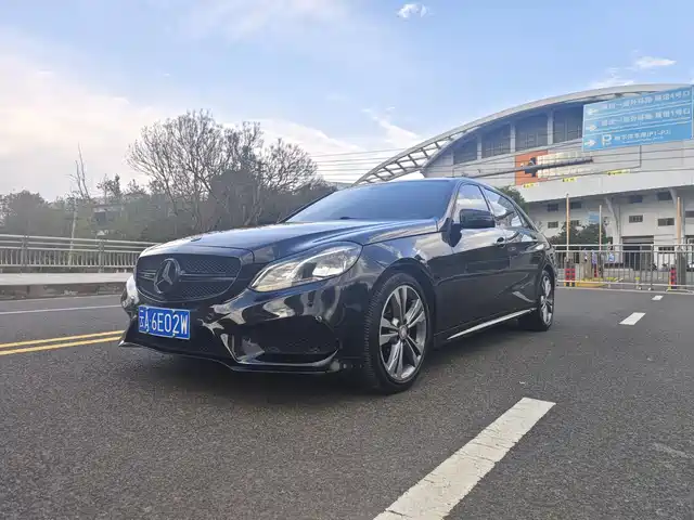 Mercedes-Benz Mercedes-Benz E-Class 2016
