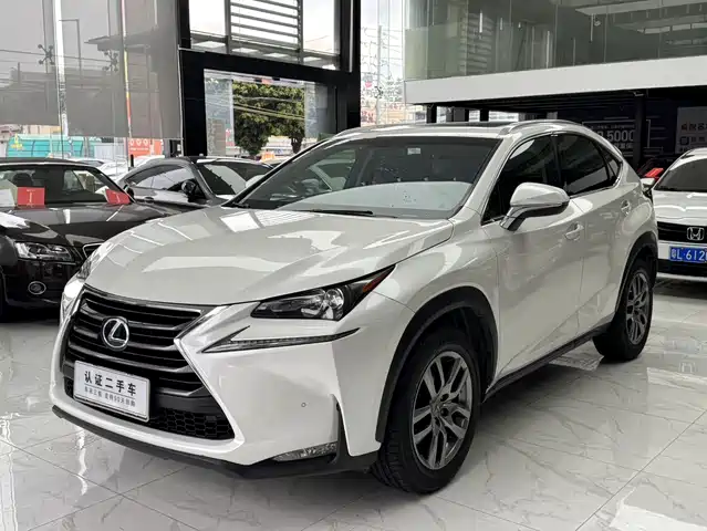 Lexus Lexus NX 2015