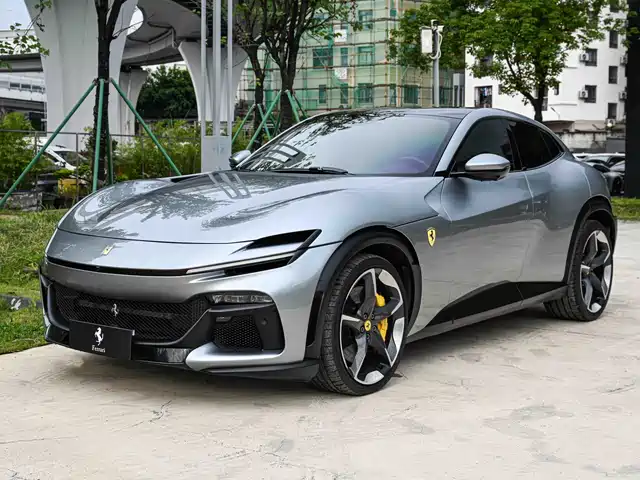 Ferrari Purosangue 2025