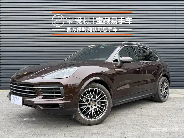 Porsche Cayenne 2022